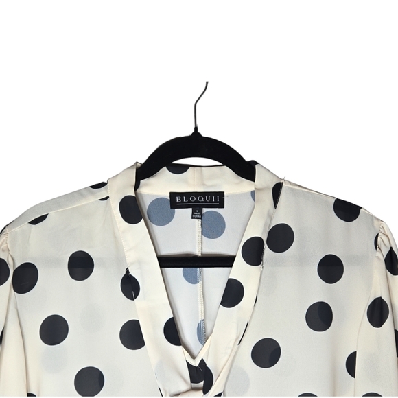 Eloquii Bow Tie Blouse With Flutter Sleeves Size 16 - Picture 3 of 7